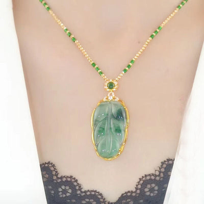 Lucky leaves • Natural Emerald Jade stone necklace