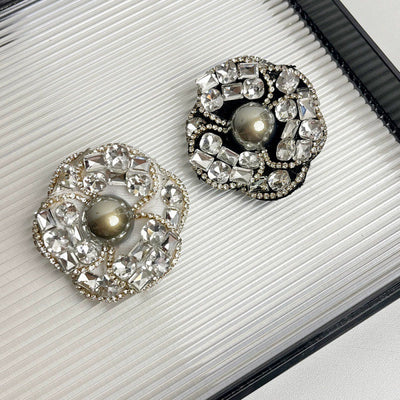 Flower Pearl Brooch