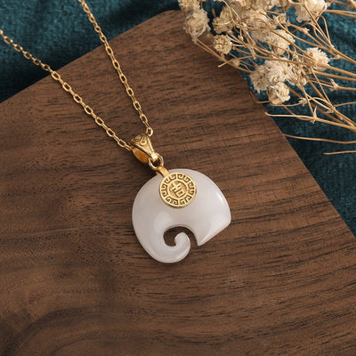 Auspicious elephant emerald Jade stone pendant necklace