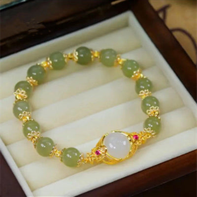 Belief • Emerald Jade stone bracelet