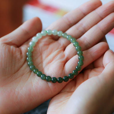 Lucky Card • Natural Emerald Jade Bead Gradient Bracelet