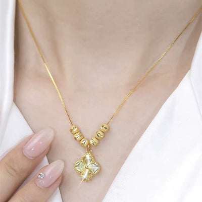 Four-leaf flower gold bead necklace