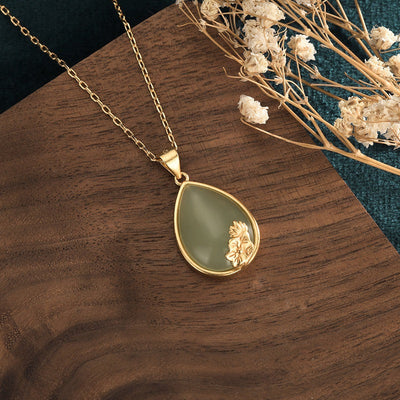 Emerald Jade stone lotus pendant necklace
