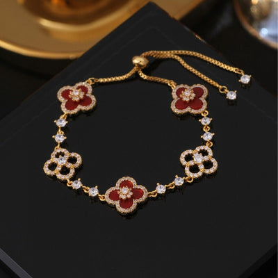 Four-leaf flower cluster • natural shell bracelet