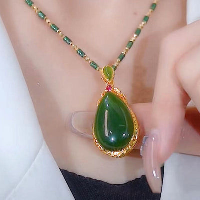 Water drop pendant emerald Jade stone necklace