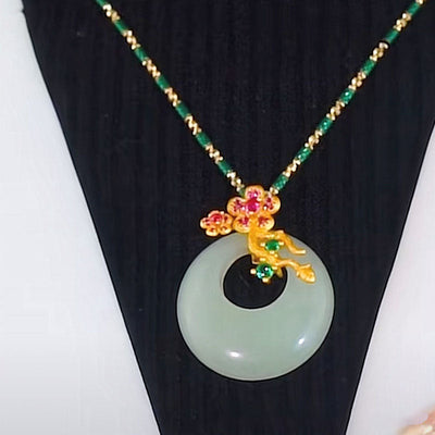 Roses • Natural emerald Jade stone