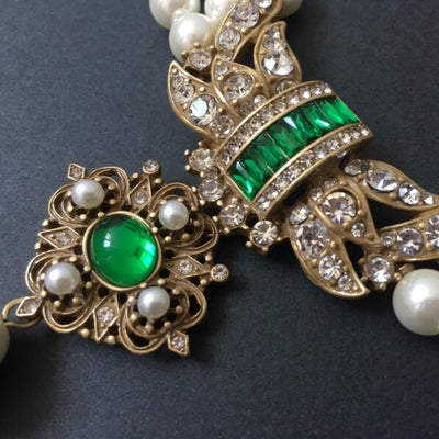 Vintage Green Agate & Pearl Necklace & Earrings Set