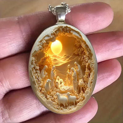 Christmas Oval Glass Pendant Necklace