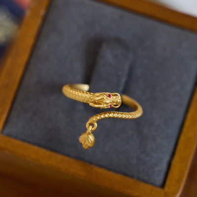 Dragon-shaped open ring