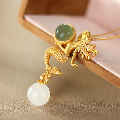 Mermaid•Emerald Jade Stone Pendant Necklace