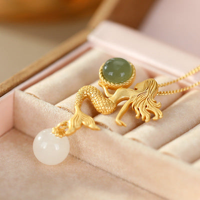 Mermaid•Emerald Jade Stone Pendant Necklace