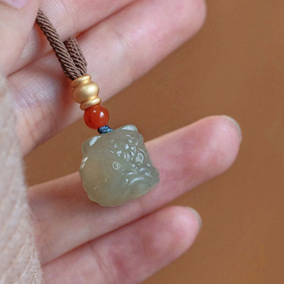 Lucky Lion Natural Emerald Jade Stone Necklace