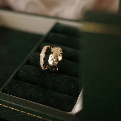 Double ring natural stone ear cuff