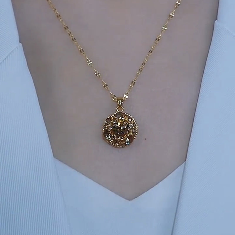 Disc natural crystal necklace