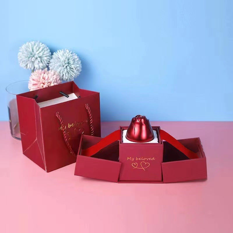 Lift rose gift box