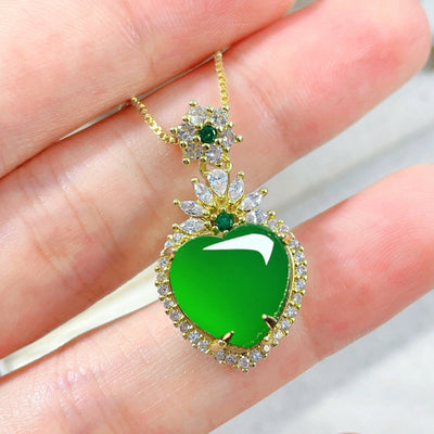 Diamond Natural Emerald Jade Stone Heart Necklace