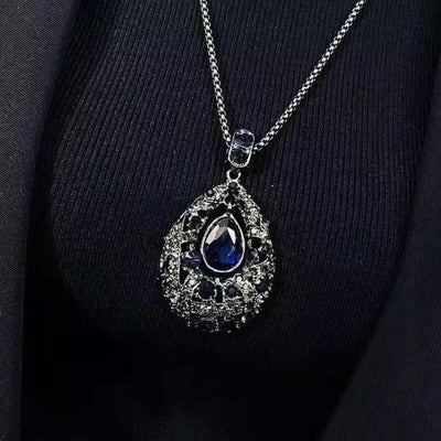 Drop-shaped natural crystal blue zircon necklace