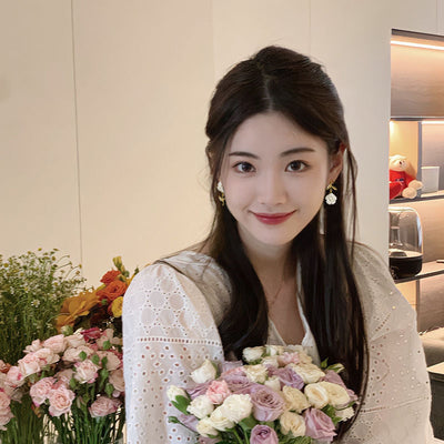 Dry rose light luxury earrings