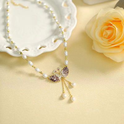 Swan natural freshwater pearl necklace