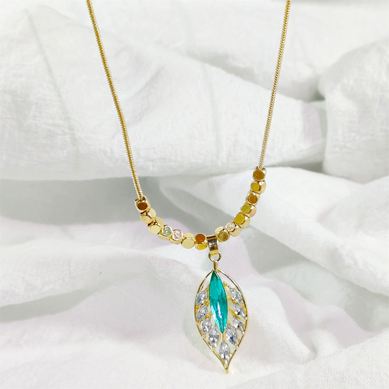 Luxury Green Leaf Necklace