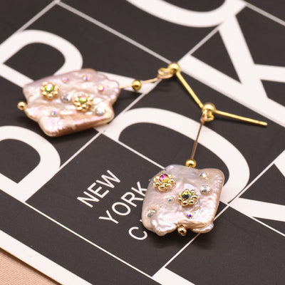 Abnormal ? Natural Pearl geometric earring