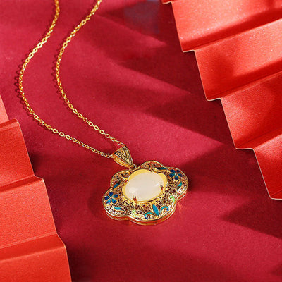Palace Style Natural Emerald Jade Stone Necklace
