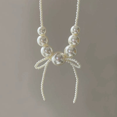 Big Round Pearl Bow Necklace