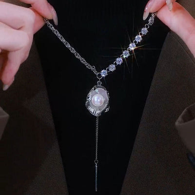 Silver shell natural freshwater pearl necklace