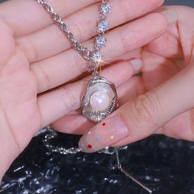 Silver shell natural freshwater pearl necklace
