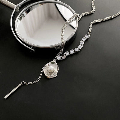 Silver shell natural freshwater pearl necklace
