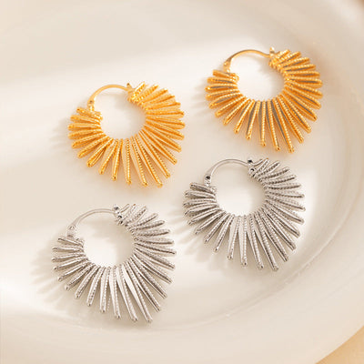 Light luxury heart earrings