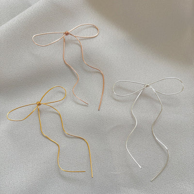 Line bow earrings