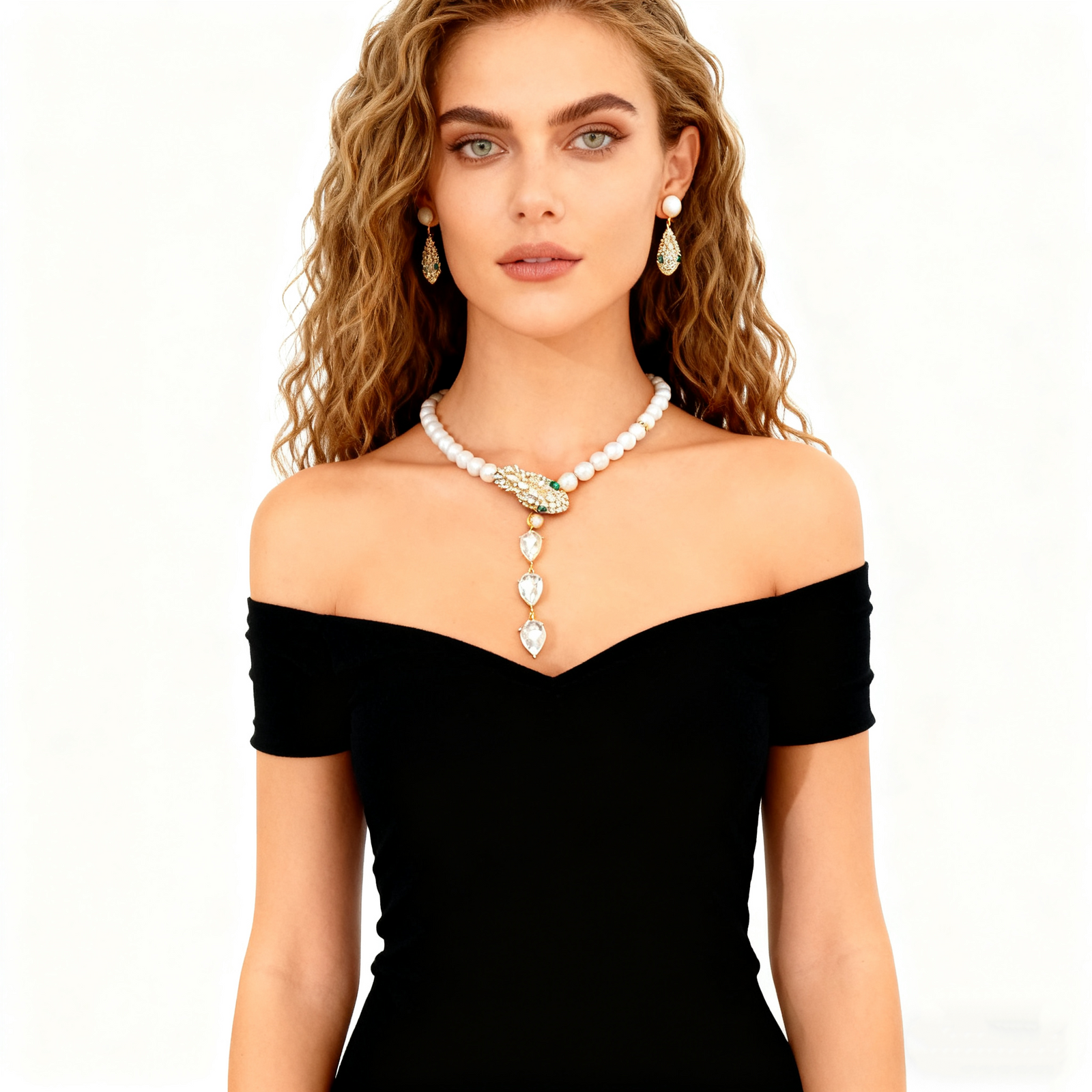 Emerald Diamond Pearl Necklace & Earring Set