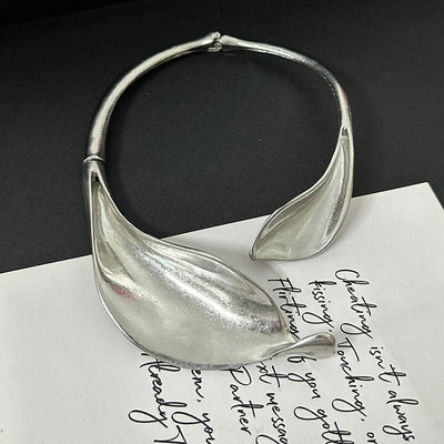 Gold Leaf Flower Collar Bracelet