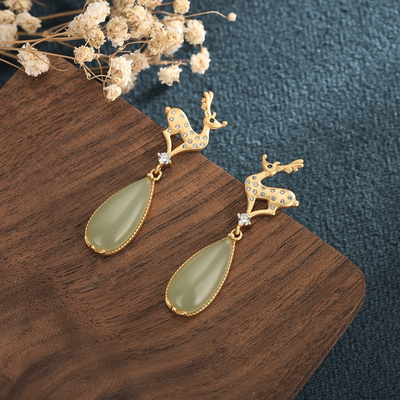 A "deer" with you • Agate earring
