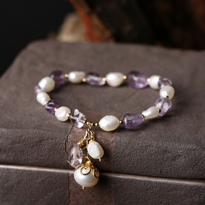 Companion ? Pearl crystal bracelet