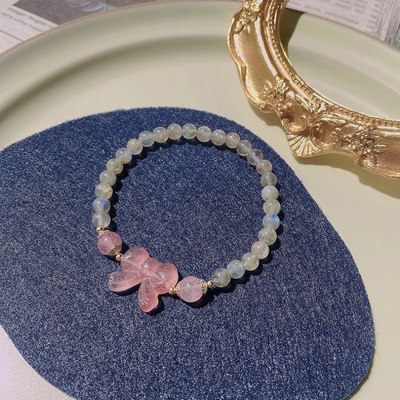 bow-knot ? Strawberry Crystal Bracelet