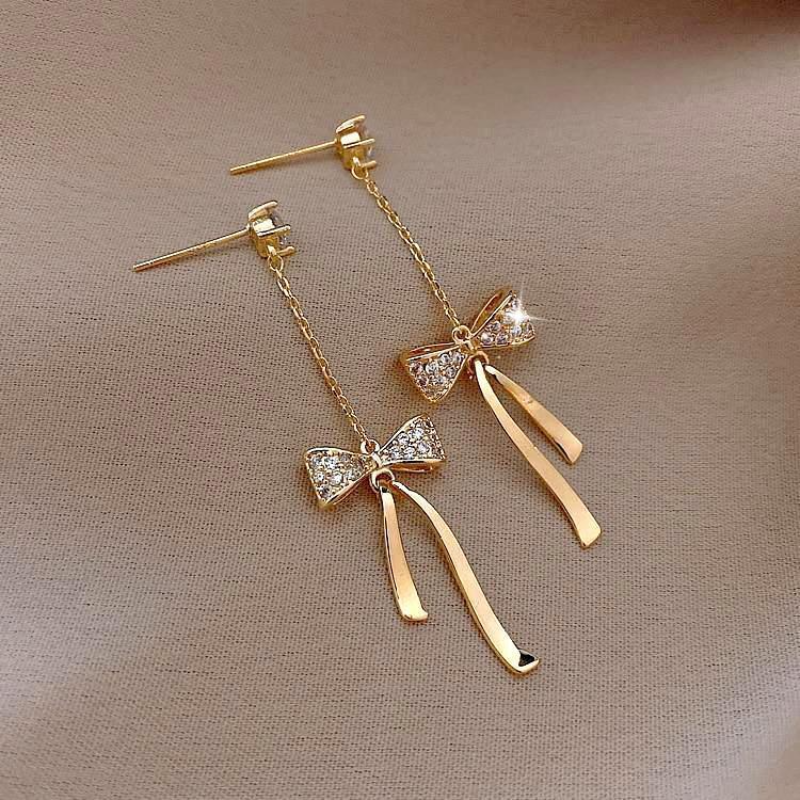 Crystal Bow Earrings Deegnt