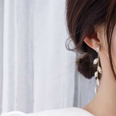 Gold Plated Crystal Vine Earrings Deegnt