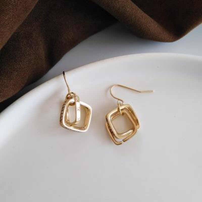 Party duet earring