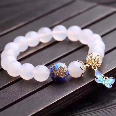 Butterfly ?  Natural White Agate Bracelet