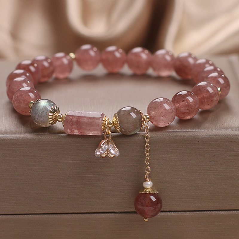 Flowers ? Strawberry Crystal Bracelet