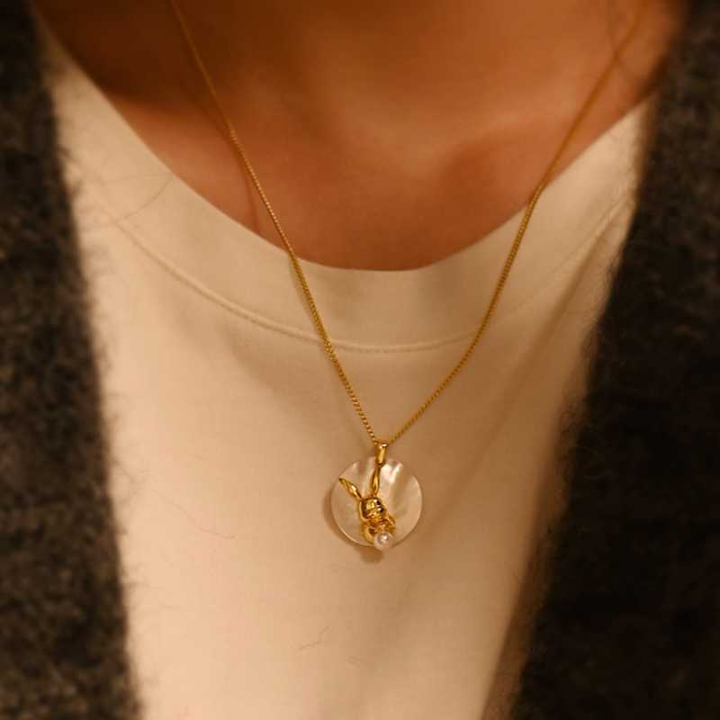 Bunny • Natural misshapen pearls