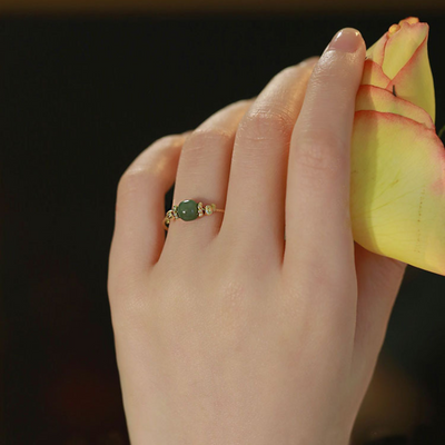 Good Luck • Emerald Jade bead ring