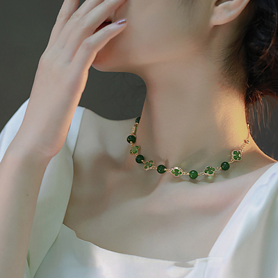 Lucky • Chrysoprase four-leaf clover necklace