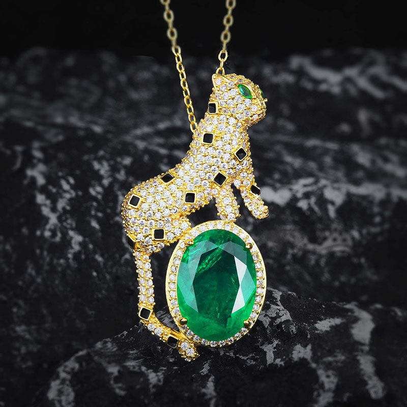 Golden leopard natural crystal necklace