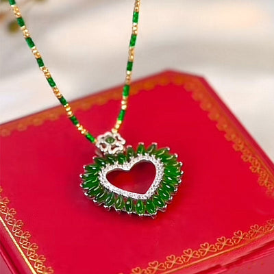 Heart-shaped diamond Natural Emerald Jade Stone necklace