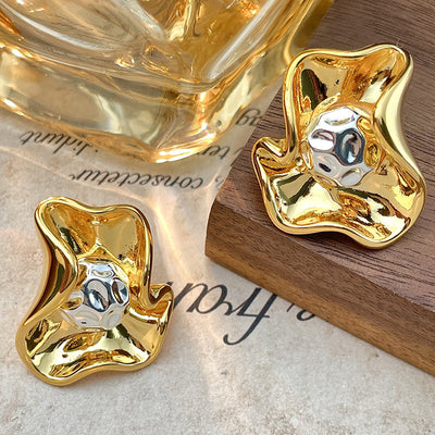 Irregular flower earrings
