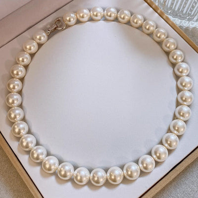 Luxurious clavicle chain natural freshwater pearl necklace
