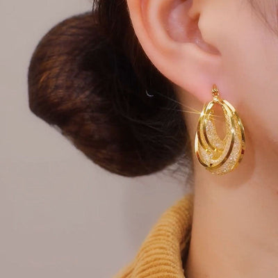 Hollow mesh earrings